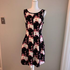 Ann Taylor sleeveless dress